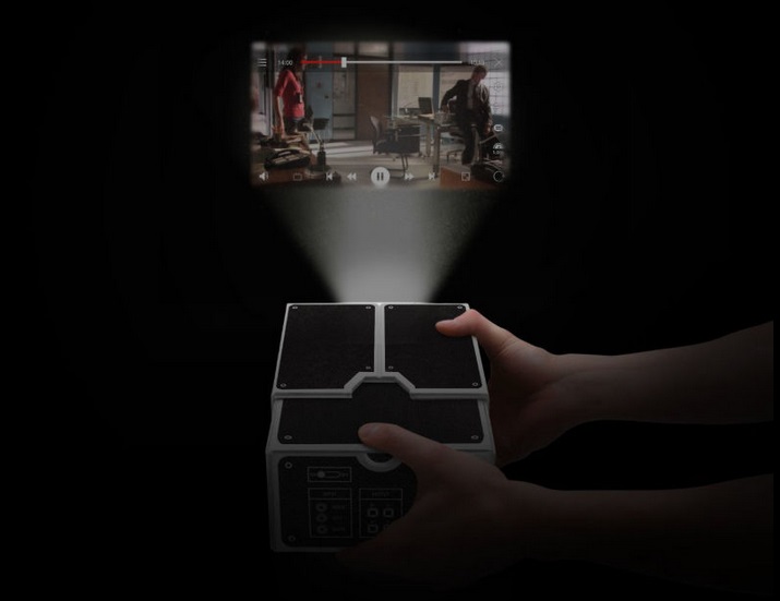 Cardboard Smartphone Projector1